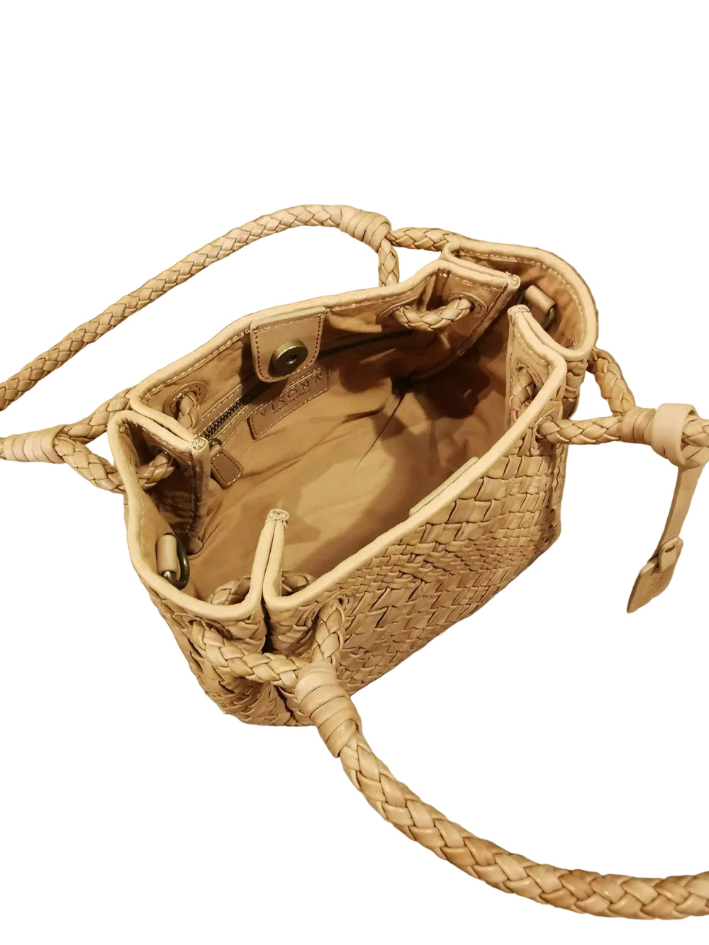 Borsa piccola, in pelle, realizzata con il classico intreccio di Visonà. Con doppie maniglie e tracolla staccabile e regolabile. Made in Italy