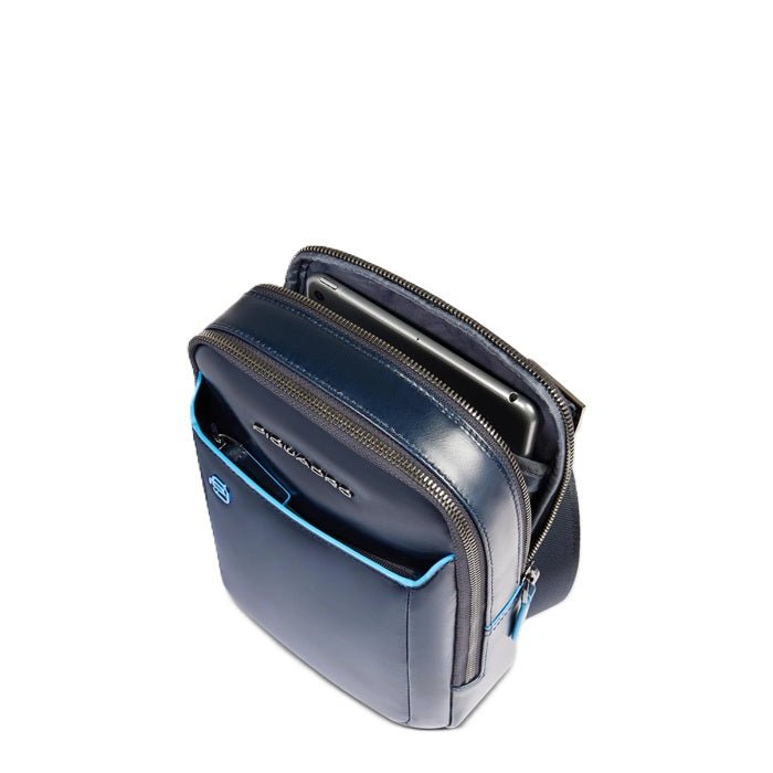 Borsello uomo porta i - Pad Piquadro CA6811B2 Blu - Pelletteria Allegrini
