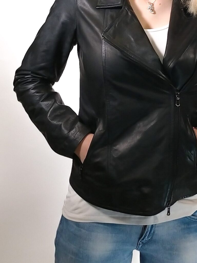 Giacca in pelle donna tamponata a mano Pelletteria Allegrini Filippo GREASE Tuscany Nero - Pelletteria Allegrini