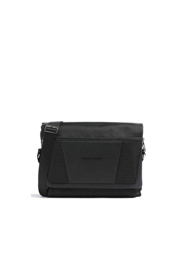 Messenger per computer e iPad® in tessuto riciclato Piquadro CA4639W120 Nero - Pelletteria Allegrini