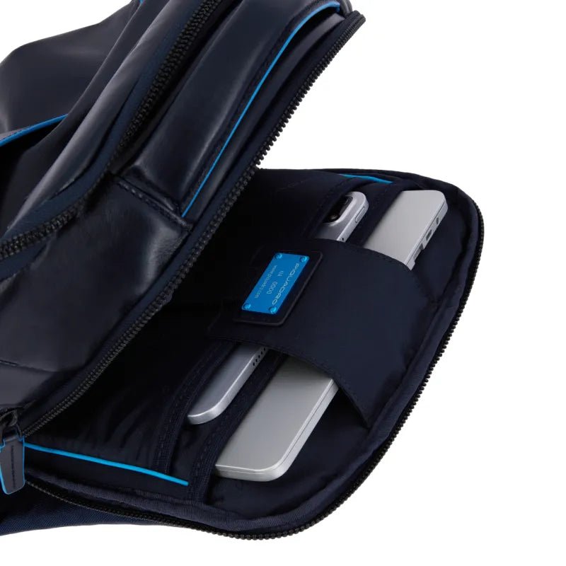 Zaino porta computer 15,6" e porta iPad Piquadro CA4818B2V Mogano - Pelletteria Allegrini