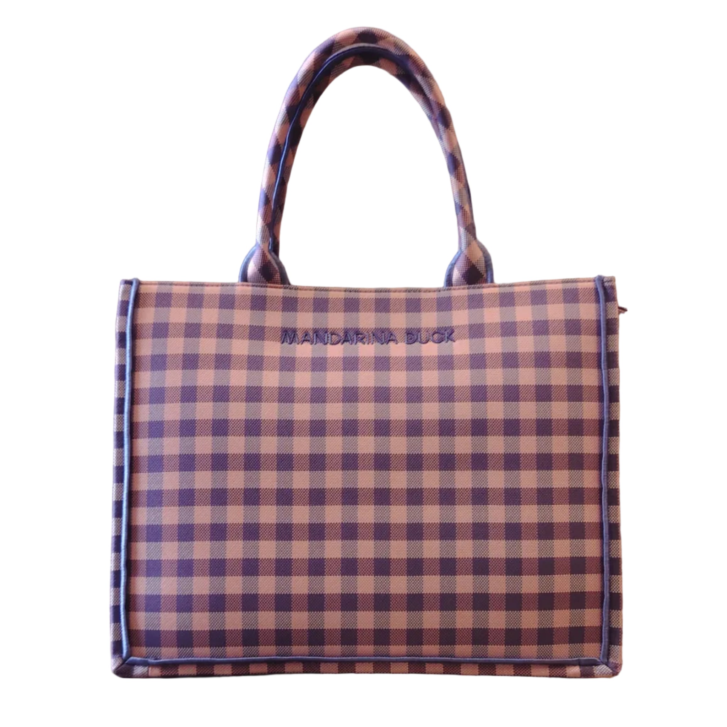 Borsa Tote Shopper in tessuto MD20 Mandarina Duck, è realizzata in mitrix, materiale leggero, resistente e dall’effetto cangiante