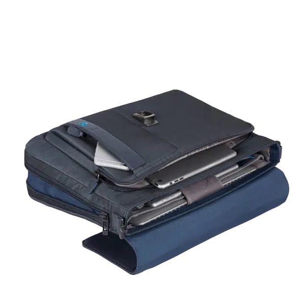 Cartella porta computer con patta Piquadro CA3111P16 Chevblu (Carta da zucchero) - Pelletteria Allegrini