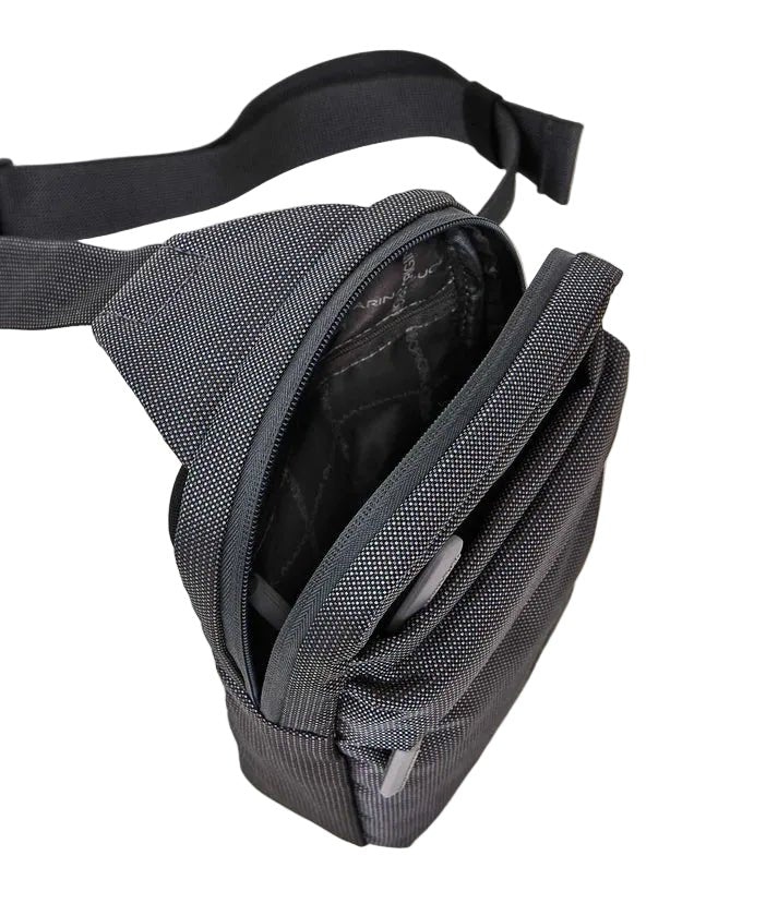 Monospalla sling bag District bag Mandarina Duck P10KPM02 Steel - Pelletteria Allegrini