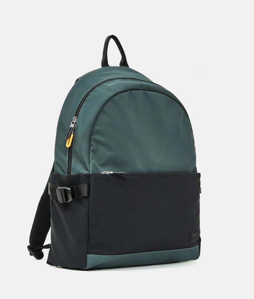 Zaino in tessuto Y - lite Mandarina Duck P10OWT05 Pine green - Pelletteria Allegrini