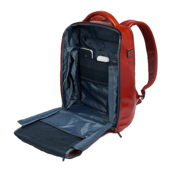 Zaino per pc 14″ in pelle Piquadro CA6591B2 Cuoio - Pelletteria Allegrini