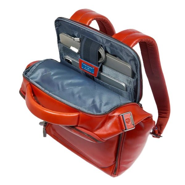 Zaino per pc 14″ in pelle Piquadro CA6591B2 Cuoio - Pelletteria Allegrini